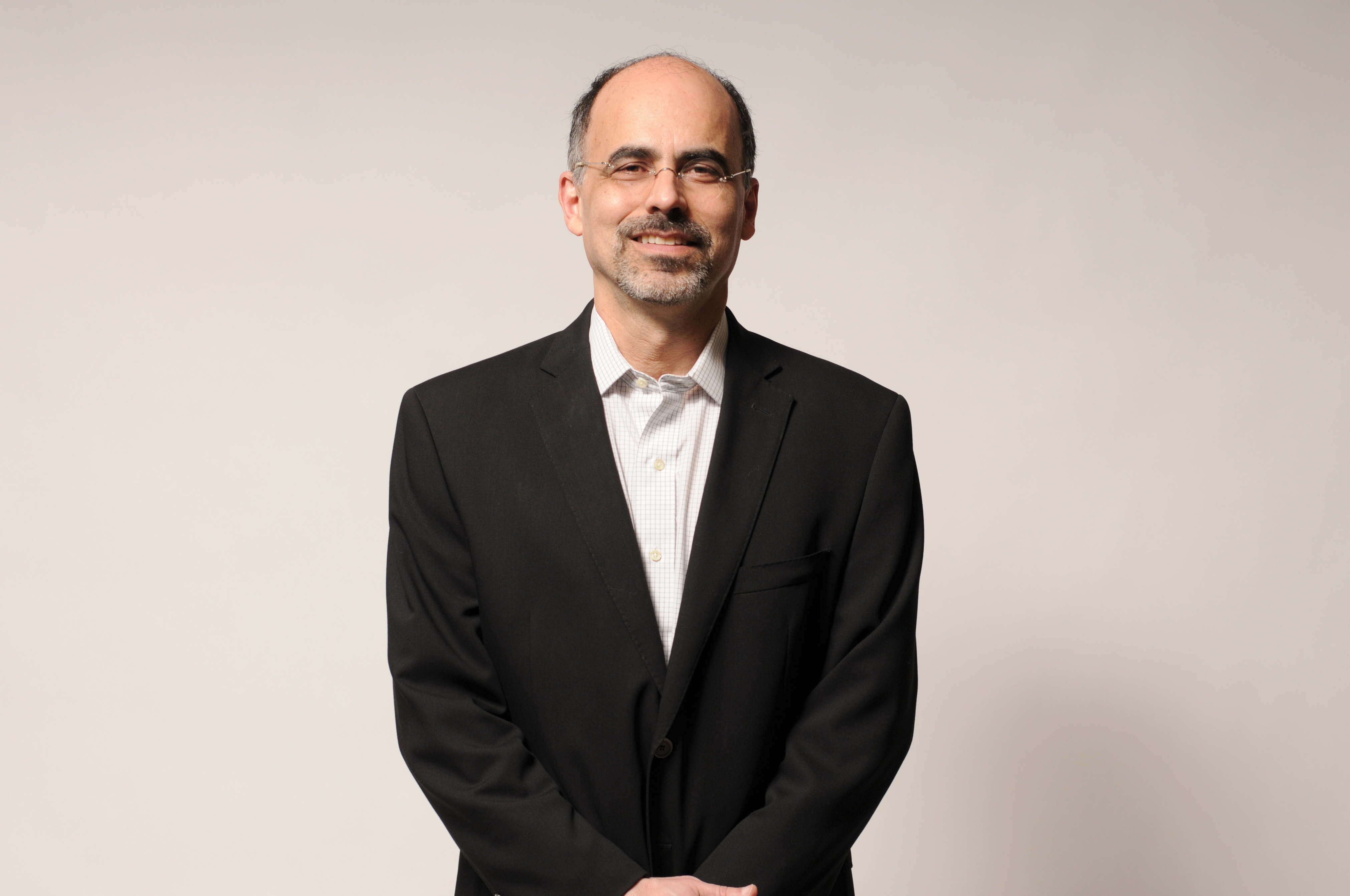 MAURICIO MESQUITA MOREIRA